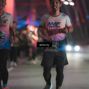 Runner Photo 6267077