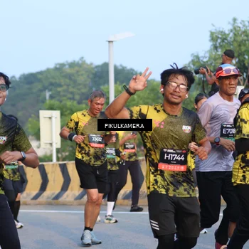 Runner Photo 6267092