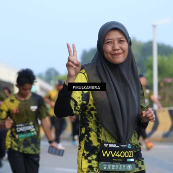 Runner Photo 6267136