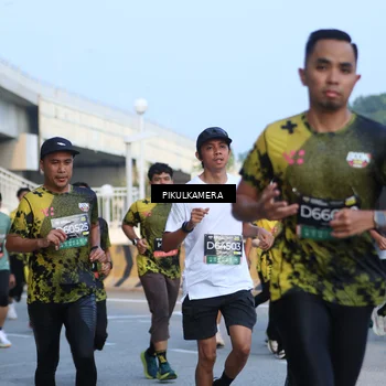 Runner Photo 6267171