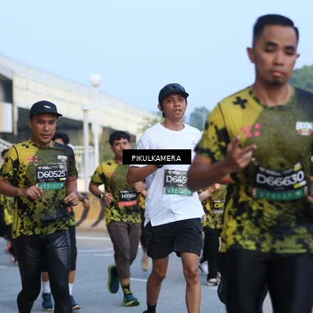 Runner Photo 6267176