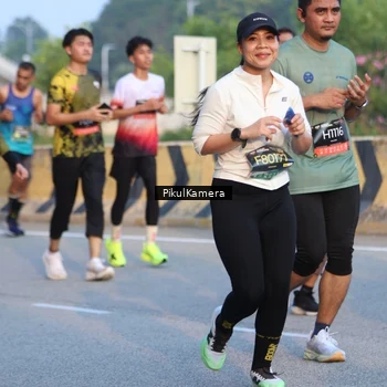 Runner Photo 6267257