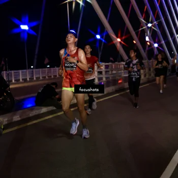 Runner Photo 6267260