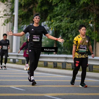 Runner Photo 6267333