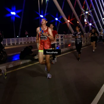 Runner Photo 6267338