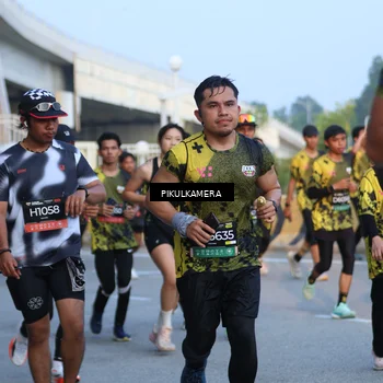 Runner Photo 6267339