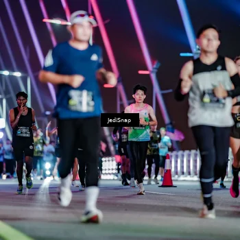 Runner Photo 6267344
