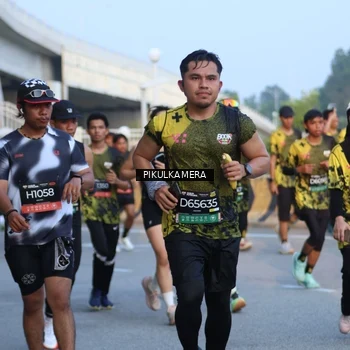 Runner Photo 6267397