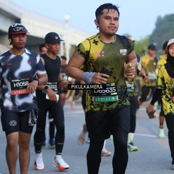 Runner Photo 6267444