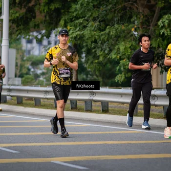 Runner Photo 6267474