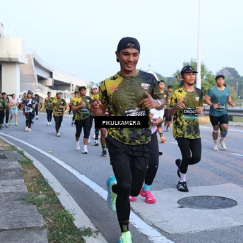 Runner Photo 6267499