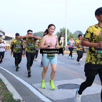 Runner Photo 6267534