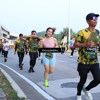 Runner Photo 6267550