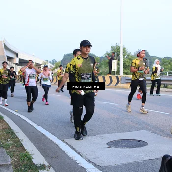 Runner Photo 6267611