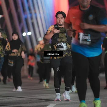 Runner Photo 6267642
