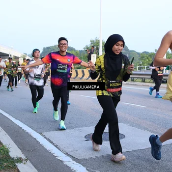 Runner Photo 6267726