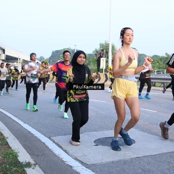 Runner Photo 6267743