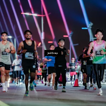 Runner Photo 6267818