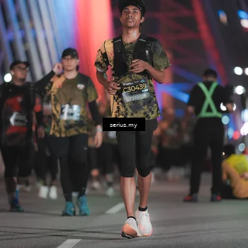 Runner Photo 6267954