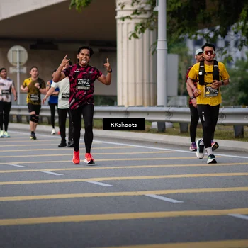 Runner Photo 6267999