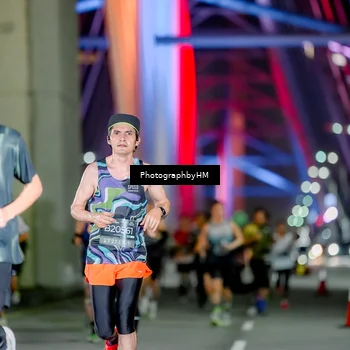 Runner Photo 6268009