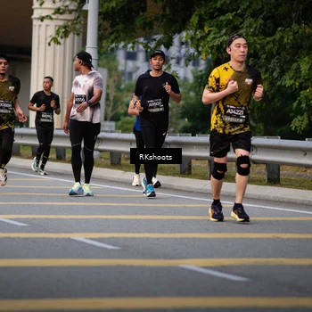 Runner Photo 6268054