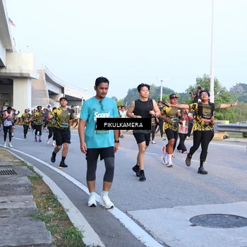 Runner Photo 6268056