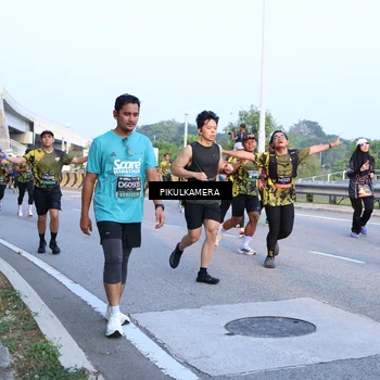 Runner Photo 6268090