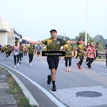 Runner Photo 6268096