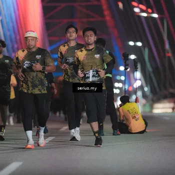 Runner Photo 6268099