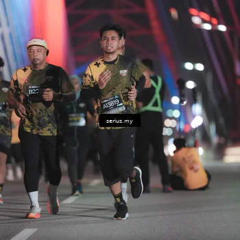 Runner Photo 6268123