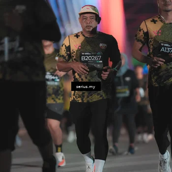 Runner Photo 6268142