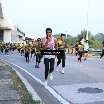Runner Photo 6268147