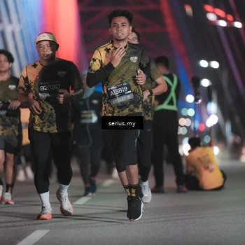 Runner Photo 6268173