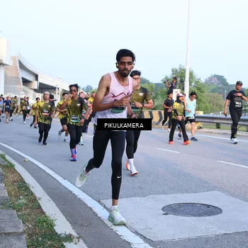 Runner Photo 6268209