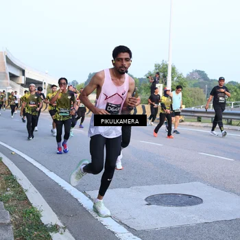 Runner Photo 6268247