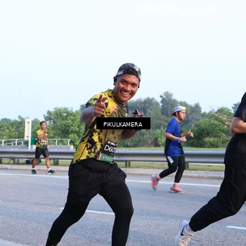 Runner Photo 6268318