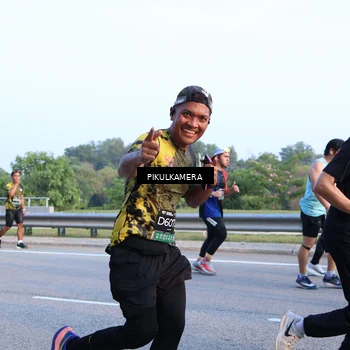 Runner Photo 6268329