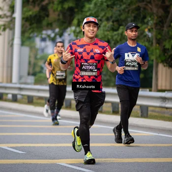 Runner Photo 6268351