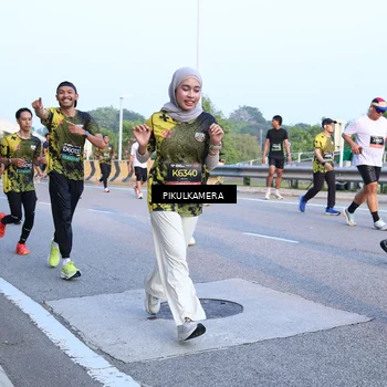 Runner Photo 6268362