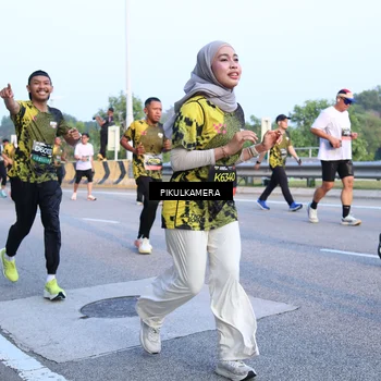 Runner Photo 6268383