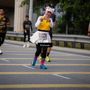 Runner Photo 6268393