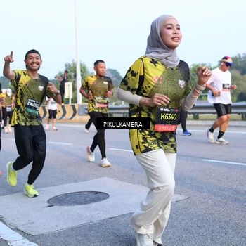 Runner Photo 6268400