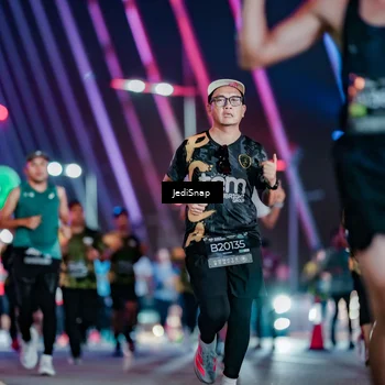 Runner Photo 6268416