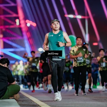 Runner Photo 6268534