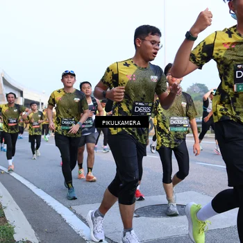 Runner Photo 6268545