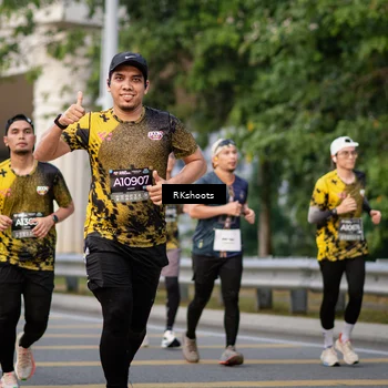 Runner Photo 6268598