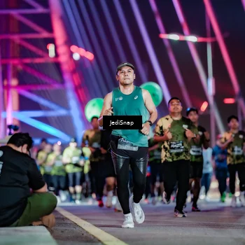 Runner Photo 6268612