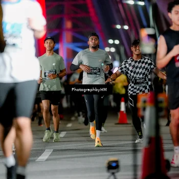 Runner Photo 6268677