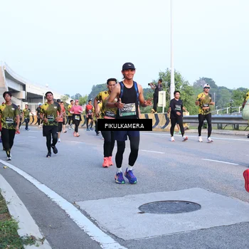 Runner Photo 6268761